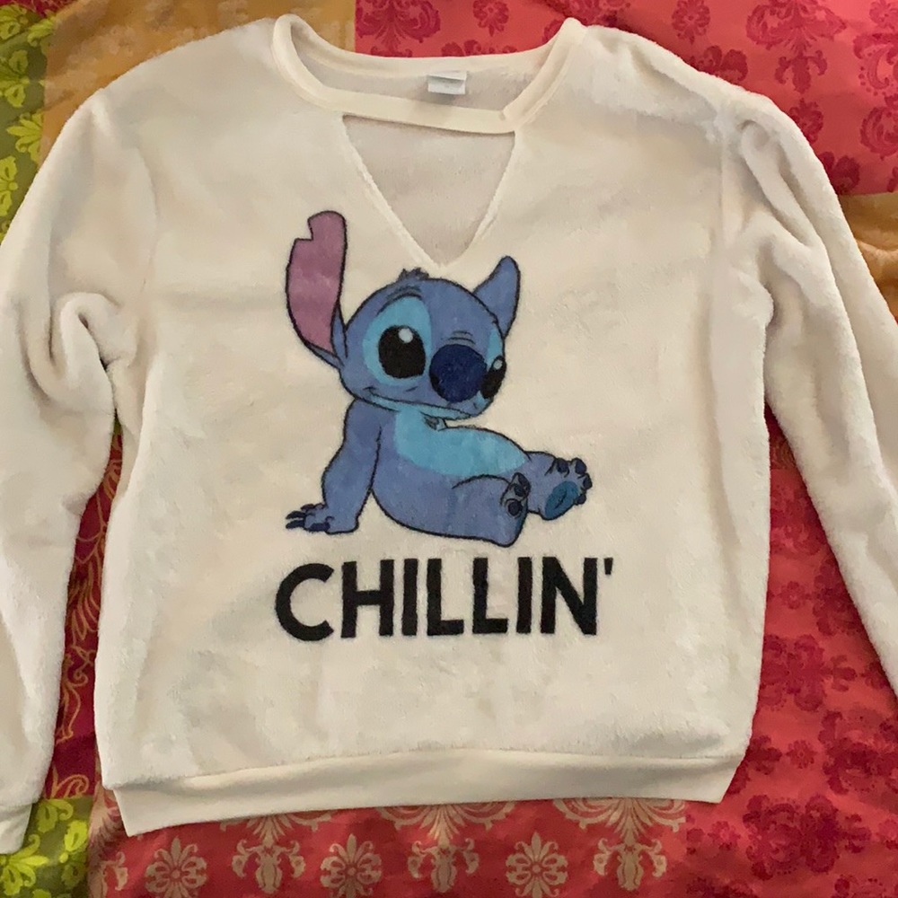 Disney Stitch V Neck Pullover